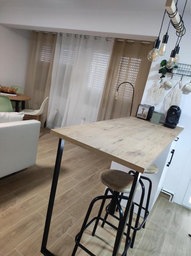 Apartamentos La Casa Del Maestro อลามา เด อรากอน ภายนอก รูปภาพ