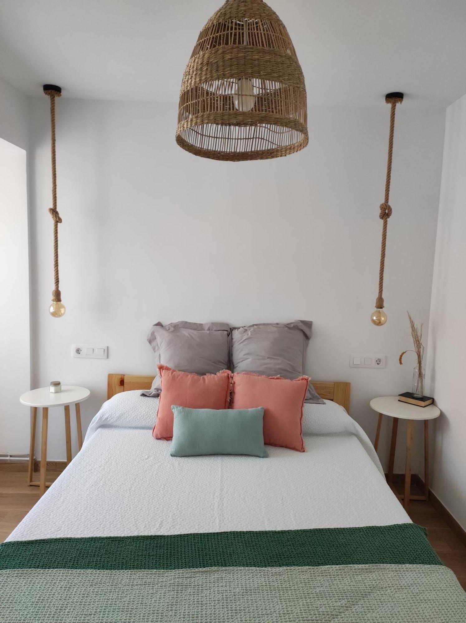 Apartamentos La Casa Del Maestro อลามา เด อรากอน ภายนอก รูปภาพ